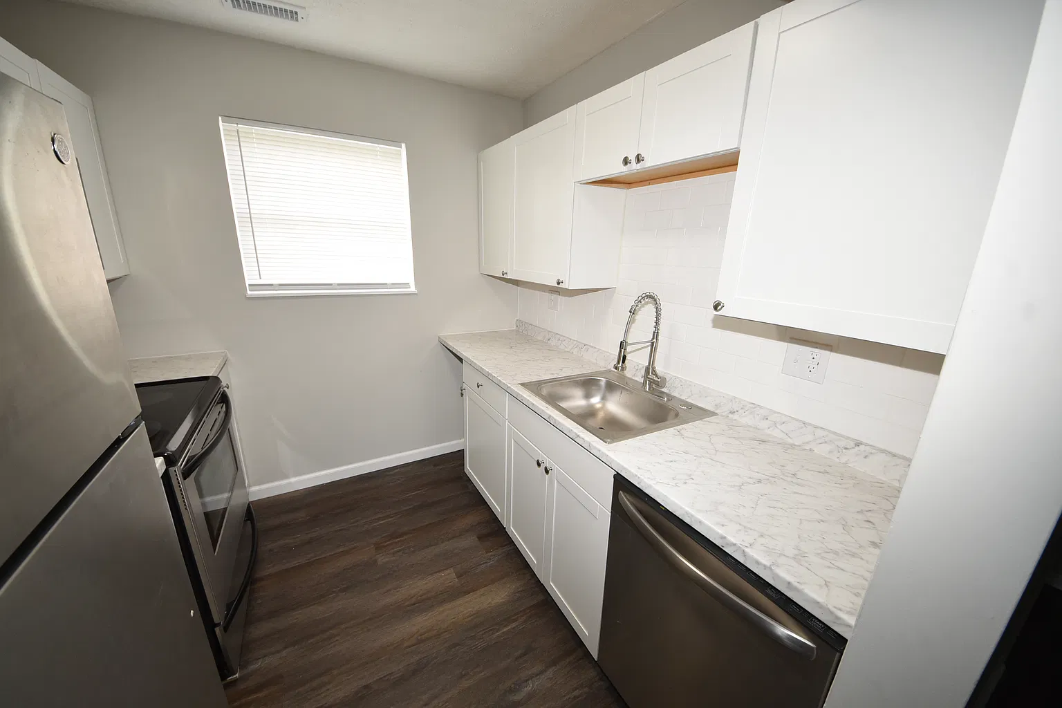 926 Ohio Pike #405, Cincinnati, OH 45245