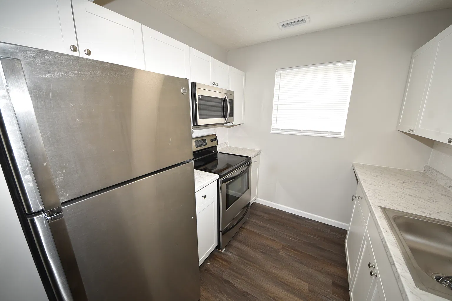 926 Ohio Pike #405, Cincinnati, OH 45245