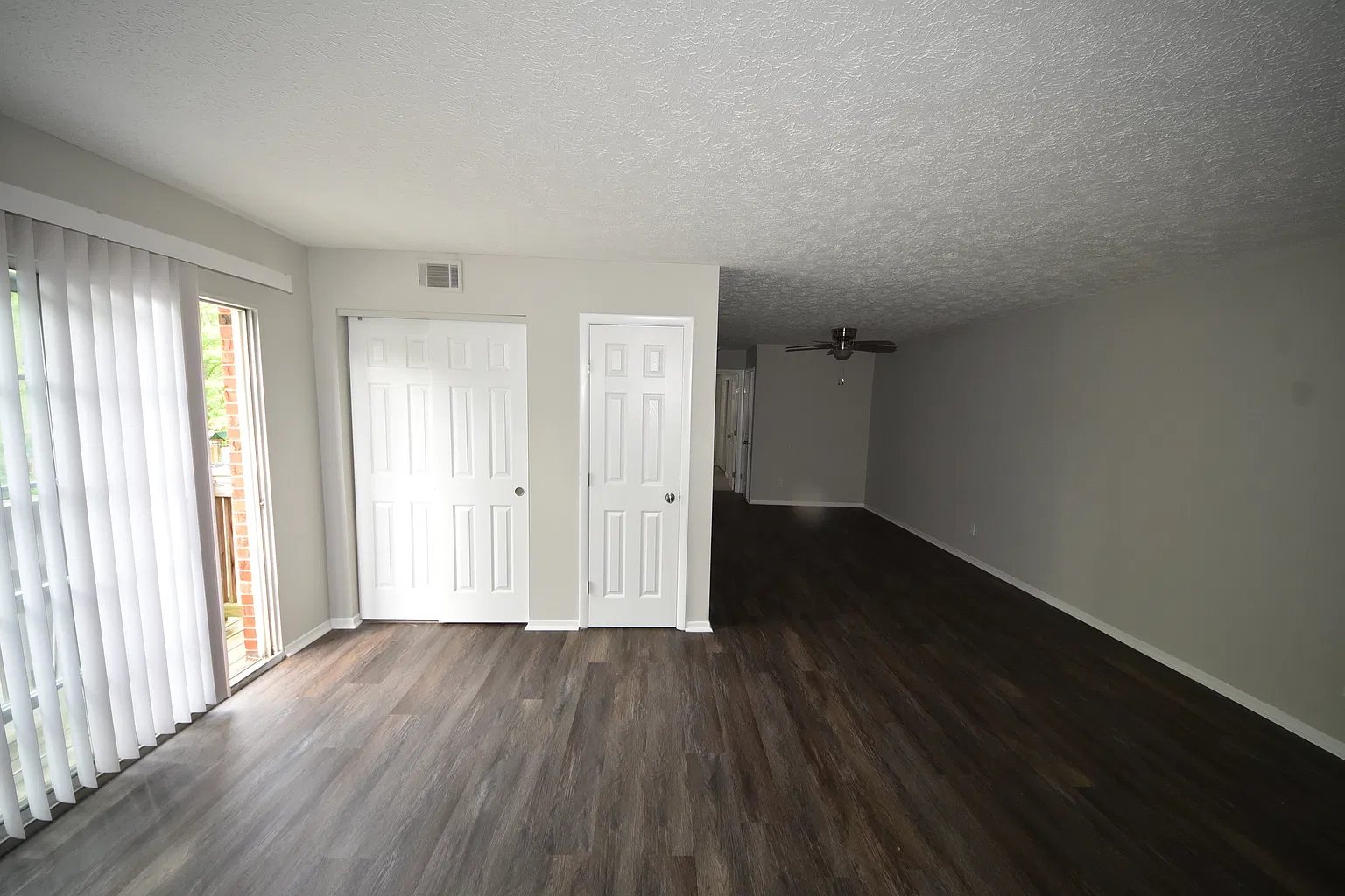926 Ohio Pike #405, Cincinnati, OH 45245